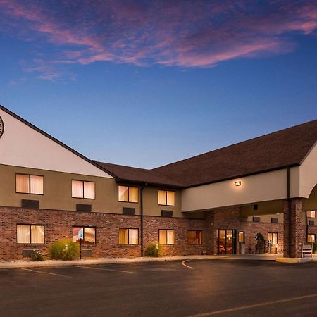 Best Western Kendallville Inn Екстер'єр фото