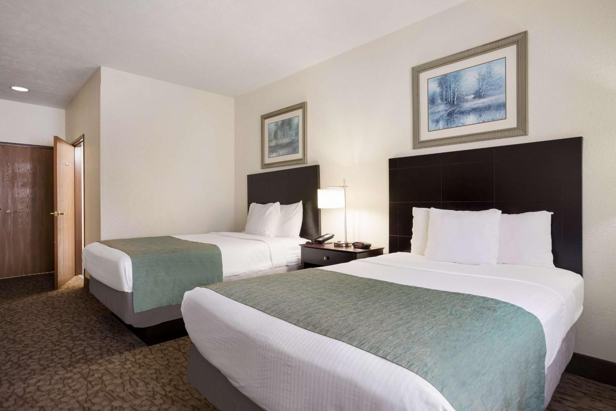 Best Western Kendallville Inn Екстер'єр фото